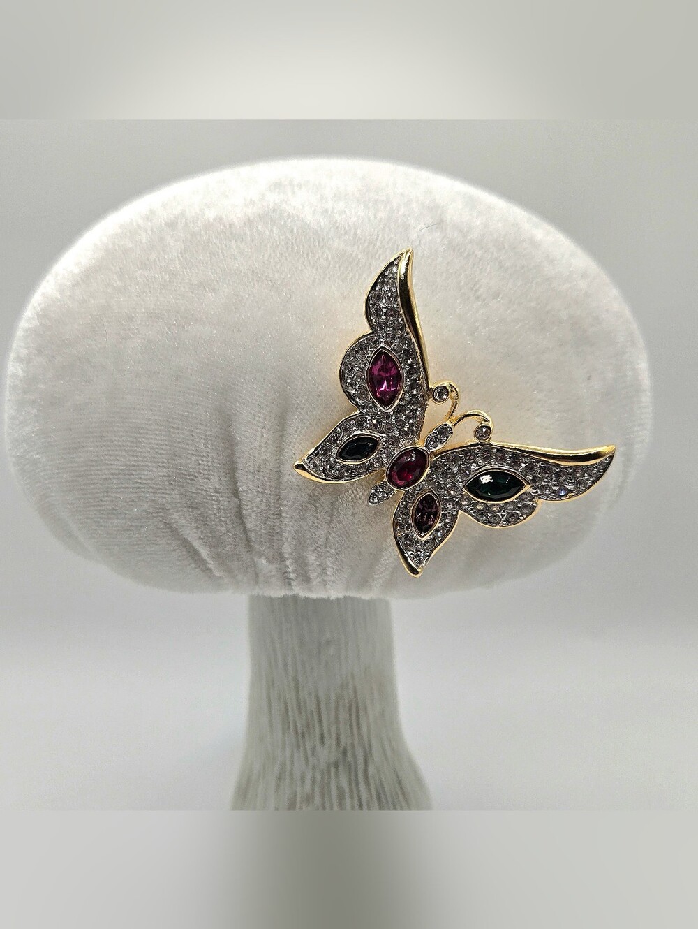 Vintage Weekenders Signed Butterfly Brooch – Gold Tone Rhinestone & Multicolor
